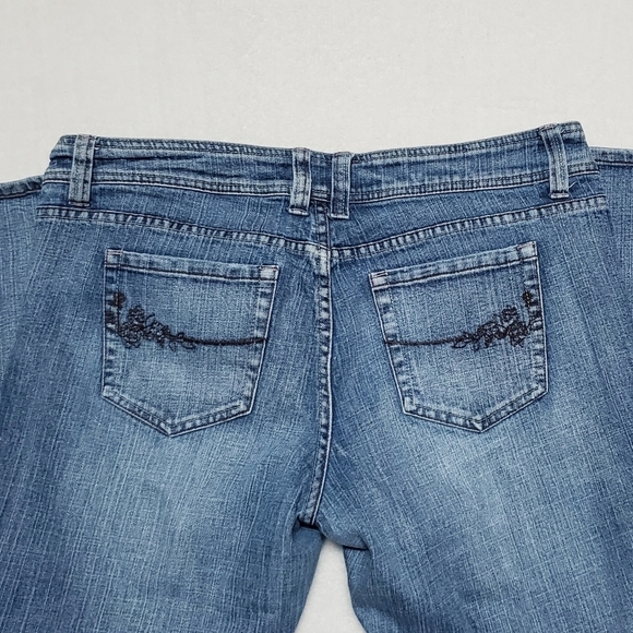 Vintage 90s LEI boho sequin floral embroidered low rise stretchy flared jeans 17 - Picture 10 of 14